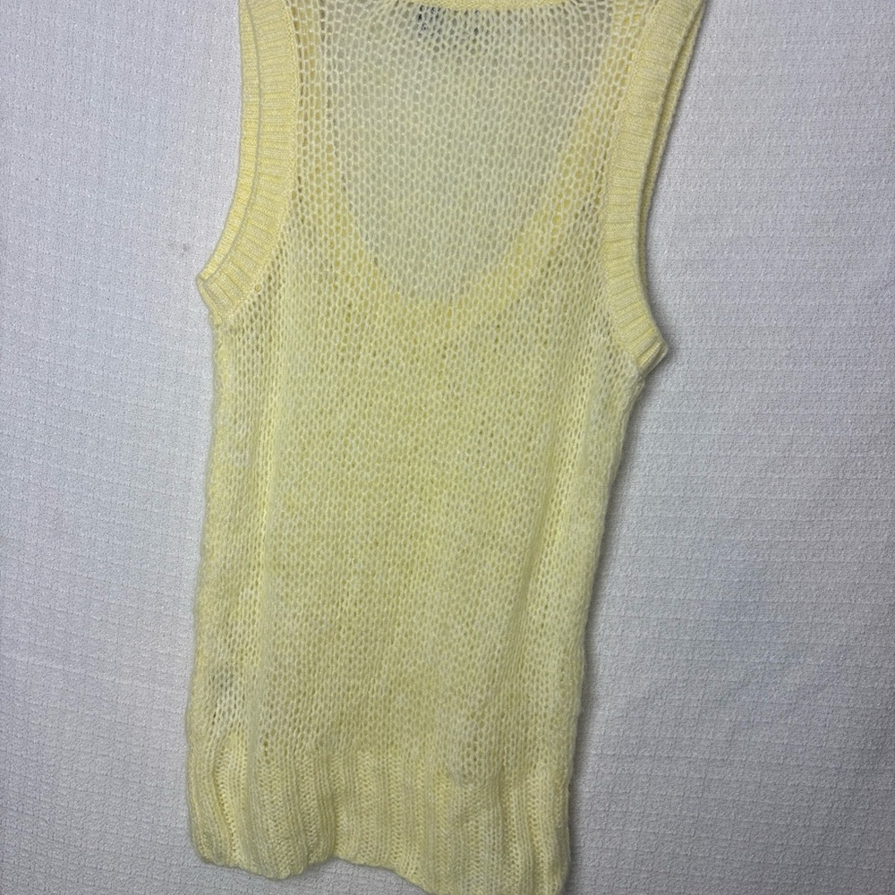 ASOS Yellow Ribbed Sleeveless Tank Top - Picture 7 of 10